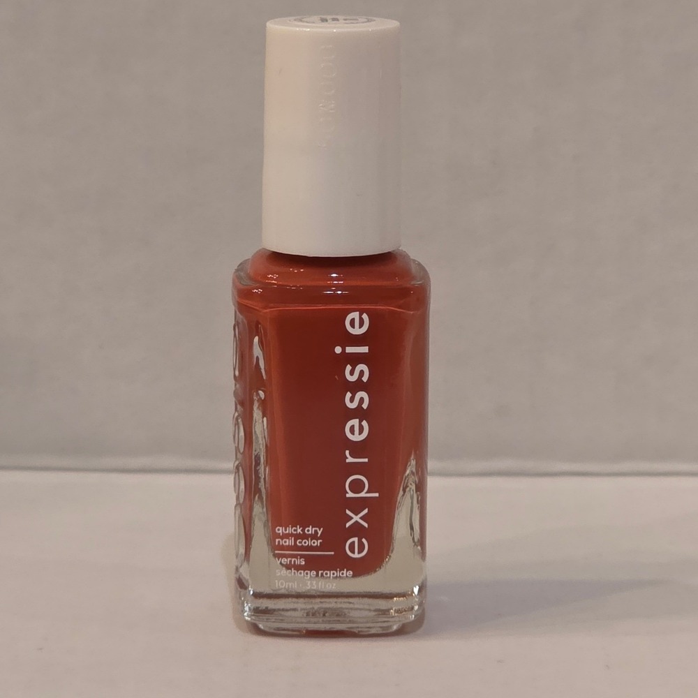 Essie Expressie Quick Dry Nail Color 170 Hustle n' Bustle Terracotta Orange 10ml